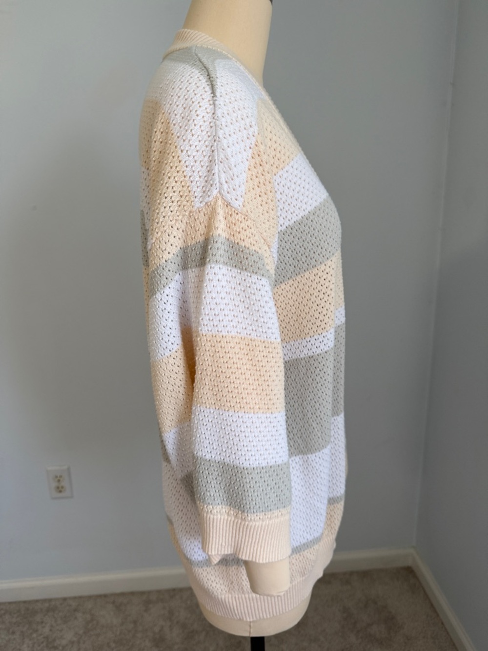 DG2 by Diane Gilman Crochet Knit Open-Front Cardigan - Cream, Beige & Gray SZS - Picture 11 of 16